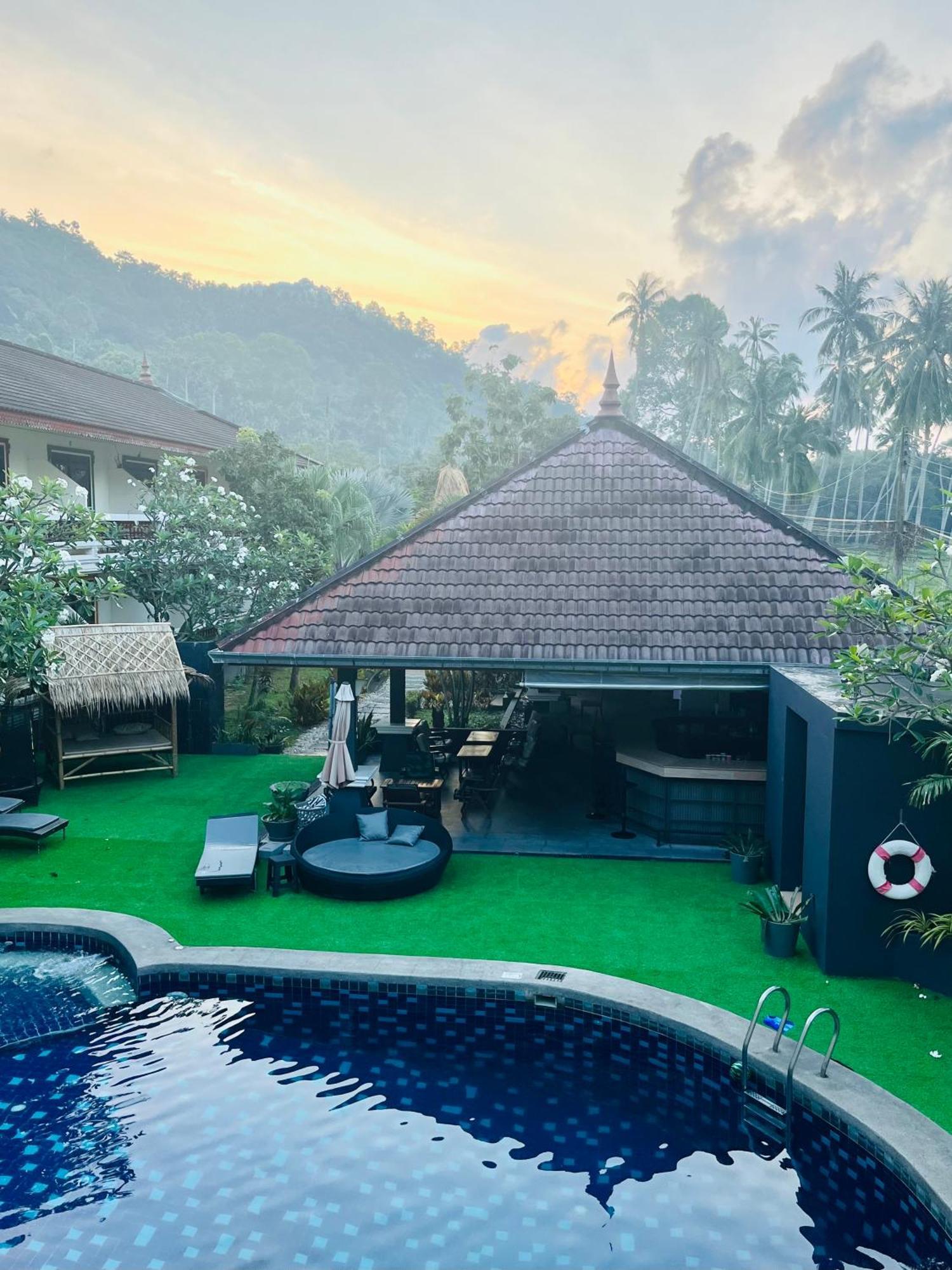 Hotel Tropical Palm Ko Samui Exterior foto